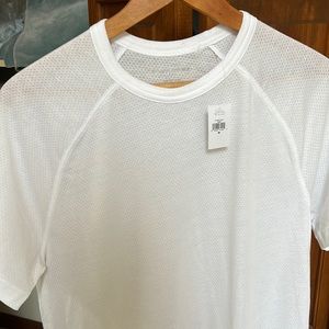Banana republic athletic shirt